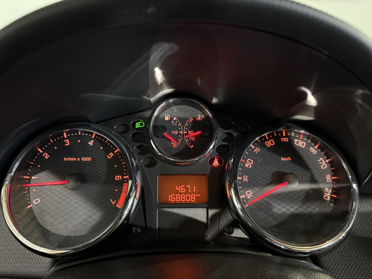 Peugeot 207 CC 1.6 VTI | 2012 | 168.808 km | H-824-FL - Personenwagen: afbeelding 4 Peugeot 207 CC 1.6 VTI | 2012 | 168.808 km | H-824-FL - Personenwagen: afbeelding 4