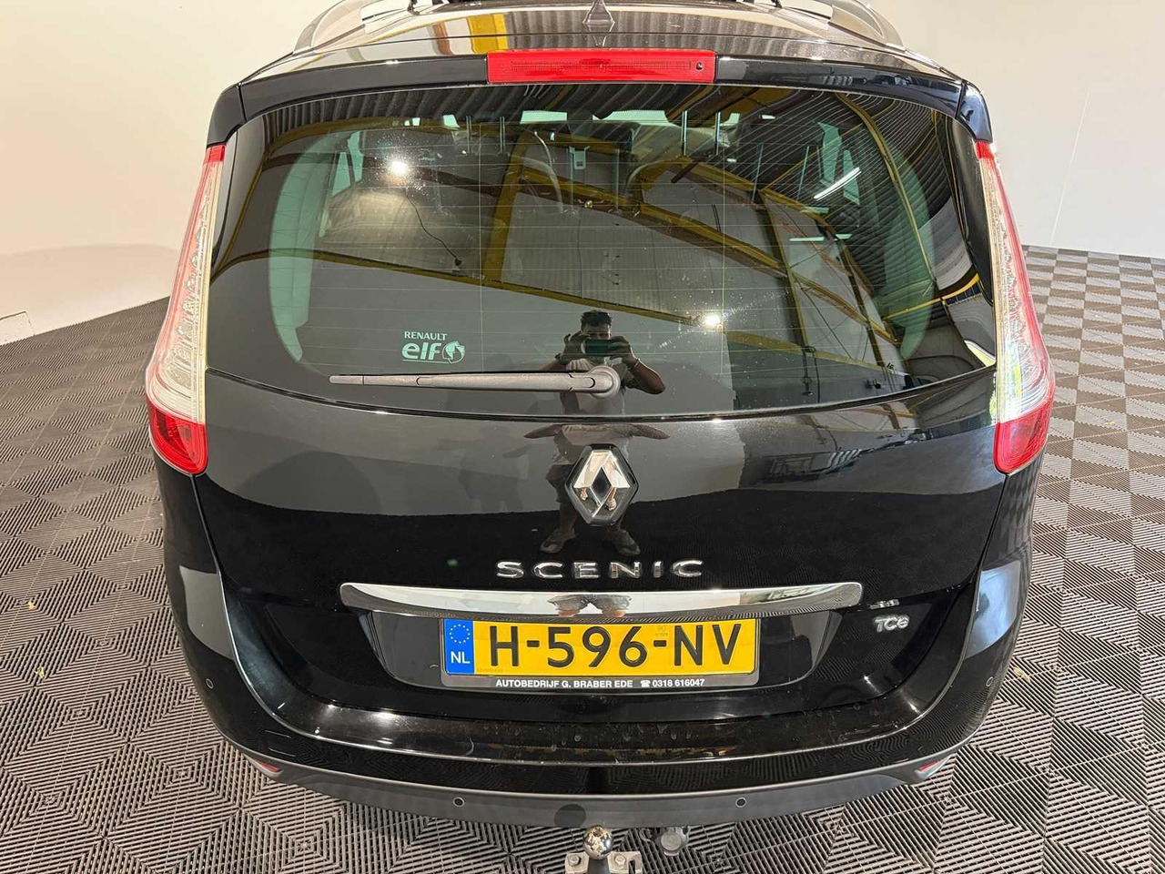 Renault Grand Scénic 1.2 Tce Bose | 2016 | 118.319 km | H-596-NV - Personenwagen: afbeelding 2 Renault Grand Scénic 1.2 Tce Bose | 2016 | 118.319 km | H-596-NV - Personenwagen: afbeelding 2