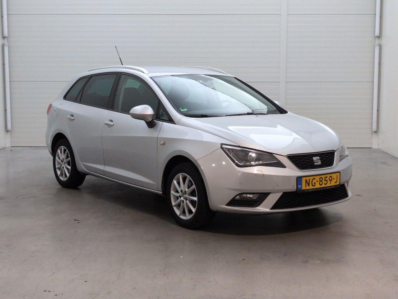 SEAT Ibiza ST 1.0 EcoTSI Style Connect | 2017 | 230.993 km | NG859J | NAP: Logisch - Personenwagen: afbeelding 2 SEAT Ibiza ST 1.0 EcoTSI Style Connect | 2017 | 230.993 km | NG859J | NAP: Logisch - Personenwagen: afbeelding 2