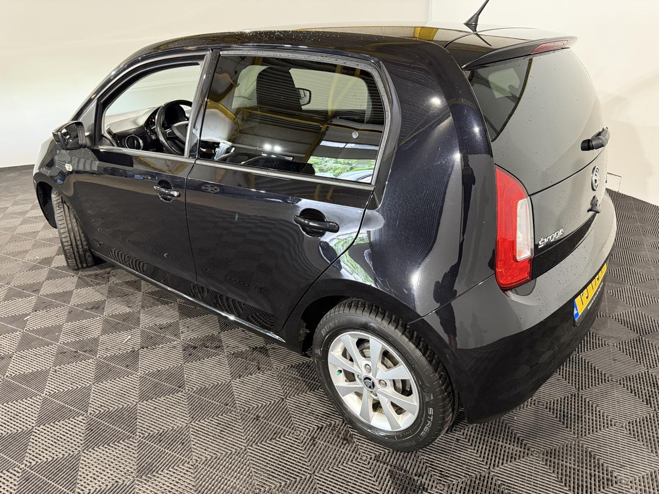Skoda Citigo 1.0 Greentech Ambition | 2017 | 231.451 km | PJ-193- F - Hatchback: afbeelding 5 Skoda Citigo 1.0 Greentech Ambition | 2017 | 231.451 km | PJ-193- F - Hatchback: afbeelding 5