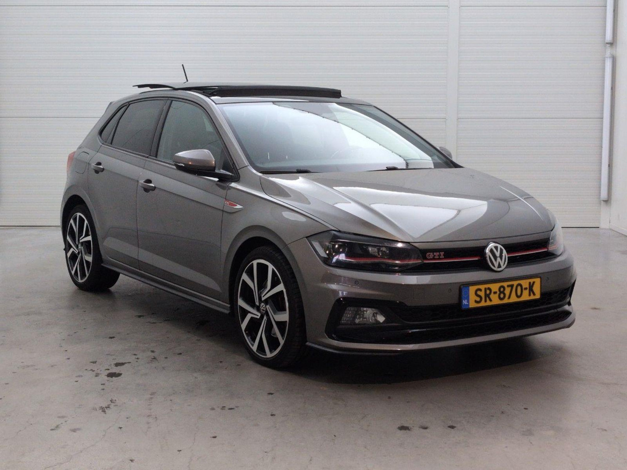 Volkswagen Polo 2.0 TSI GTI | 2018 | 208.534 km | Automaat | SR870K | NAP: Logisch - Hatchback: afbeelding 2 Volkswagen Polo 2.0 TSI GTI | 2018 | 208.534 km | Automaat | SR870K | NAP: Logisch - Hatchback: afbeelding 2