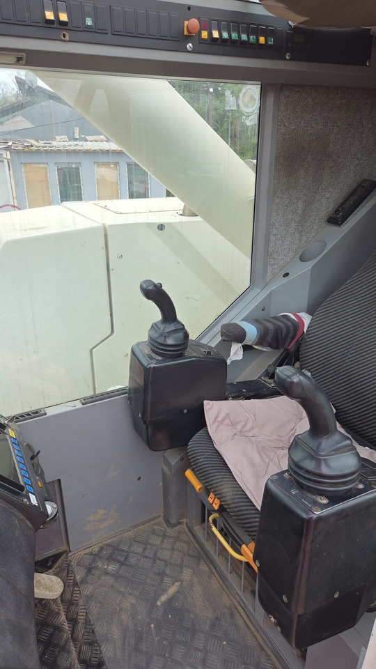 Mobiele kraan LIEBHERR LTF1035: afbeelding 7 Mobiele kraan LIEBHERR LTF1035: afbeelding 7