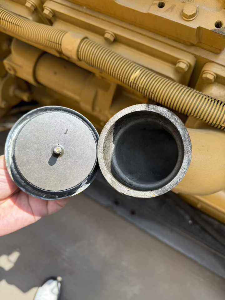 CATPILLAR. 3512 - Gereedschap/ Toebehoor: afbeelding 4 CATPILLAR. 3512 - Gereedschap/ Toebehoor: afbeelding 4