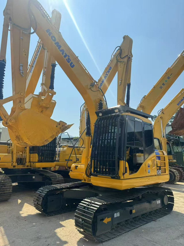 KOMATSU PC130-7 - Rupsgraafmachine: afbeelding 4 KOMATSU PC130-7 - Rupsgraafmachine: afbeelding 4