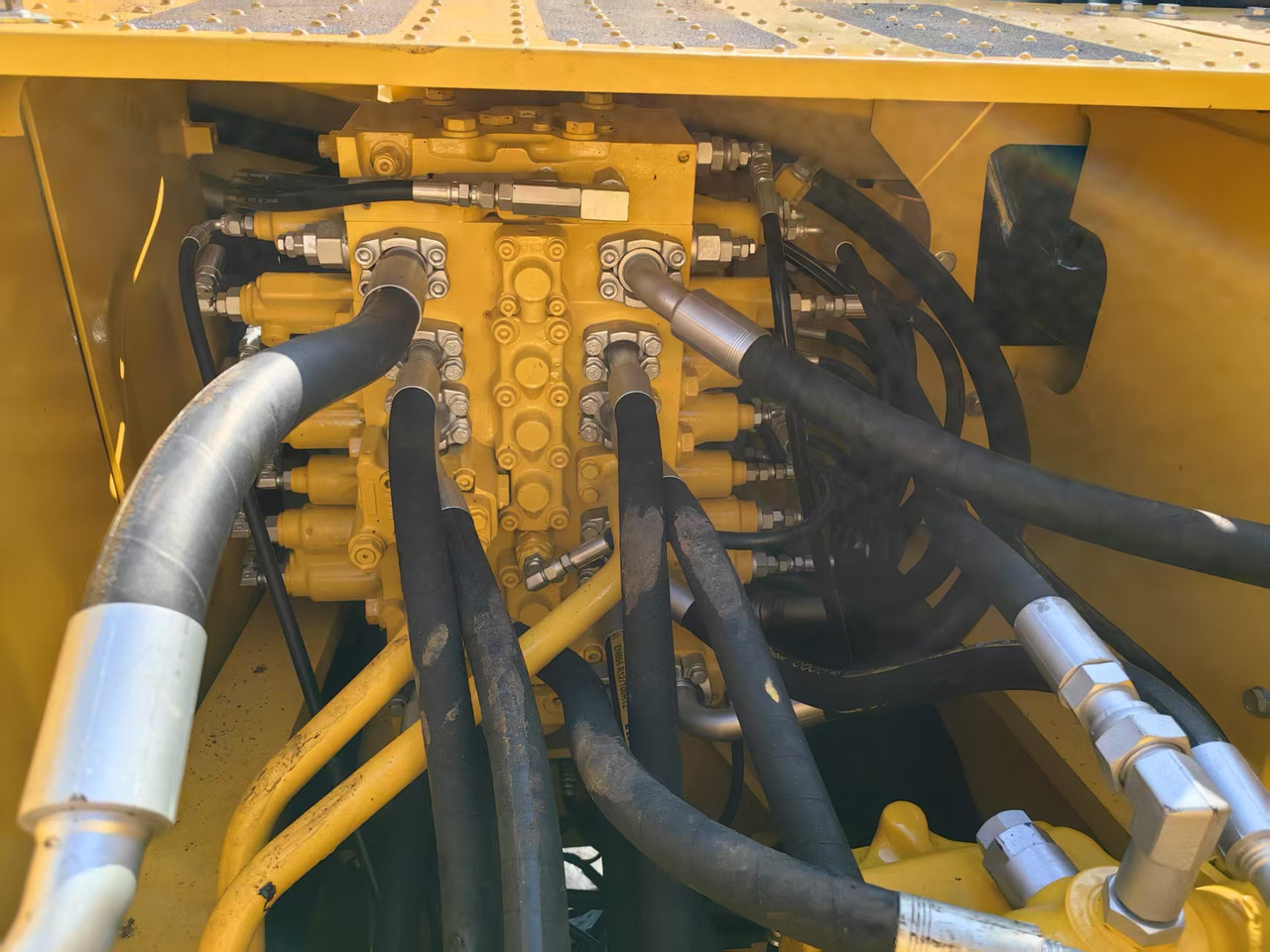 KOMATSU PC200-7 - Rupsgraafmachine: afbeelding 4 KOMATSU PC200-7 - Rupsgraafmachine: afbeelding 4
