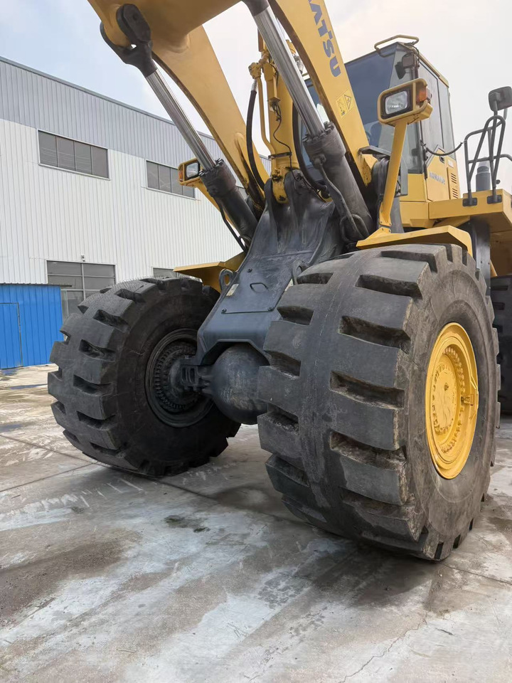 KOMATSU WA600 - Gereedschap/ Toebehoor: afbeelding 4 KOMATSU WA600 - Gereedschap/ Toebehoor: afbeelding 4