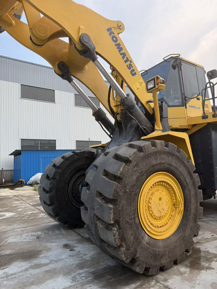 KOMATSU WA600 - Gereedschap/ Toebehoor: afbeelding 5 KOMATSU WA600 - Gereedschap/ Toebehoor: afbeelding 5