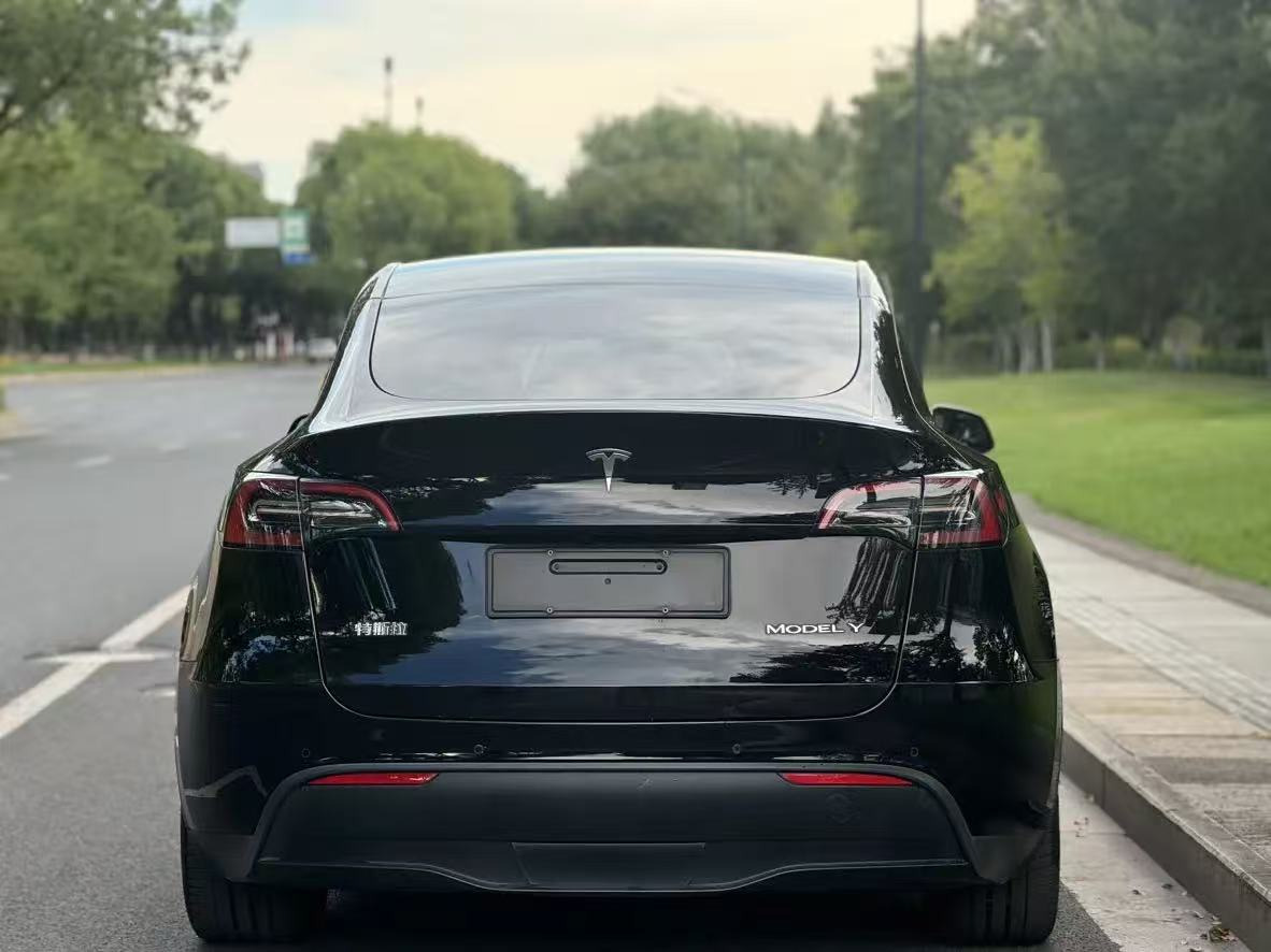 TESLA MODEL Y - Personenwagen: afbeelding 5 TESLA MODEL Y - Personenwagen: afbeelding 5