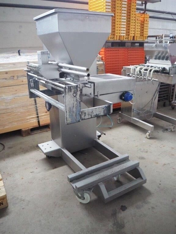 RADEMAKER DEPOSITOR - Bakkerijmachine: afbeelding 2 RADEMAKER DEPOSITOR - Bakkerijmachine: afbeelding 2