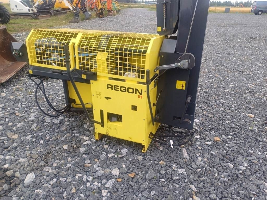 Regon R1 klapikone - Bosbouwmachine: afbeelding 1 Regon R1 klapikone - Bosbouwmachine: afbeelding 1