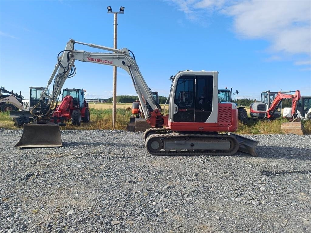 Takeuchi Tb175 Pyörittäjällä - Minigraafmachine: afbeelding 2 Takeuchi Tb175 Pyörittäjällä - Minigraafmachine: afbeelding 2