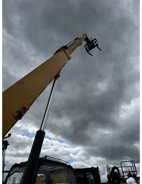 Caterpillar TH360 - Verreiker: afbeelding 1 Caterpillar TH360 - Verreiker: afbeelding 1