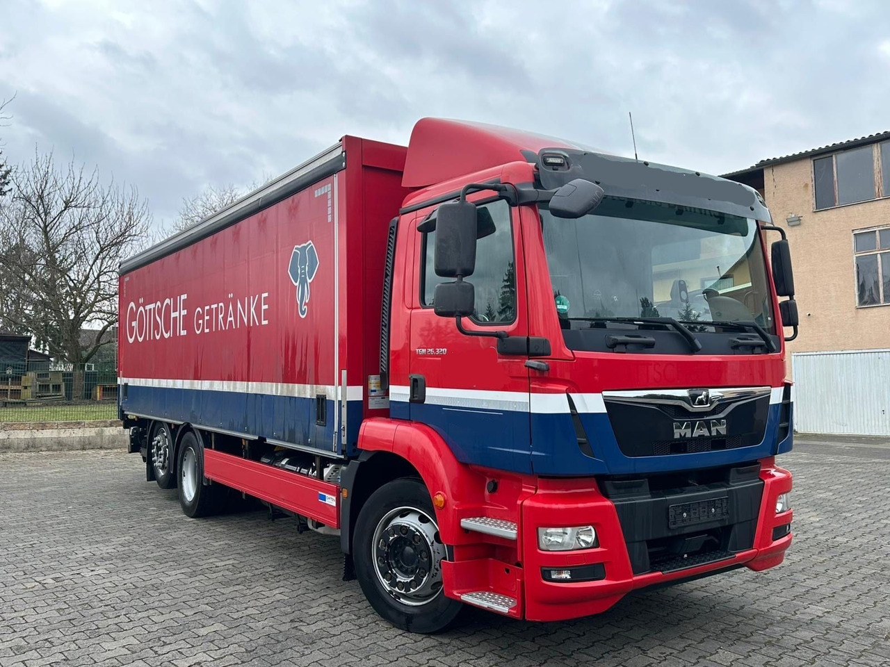 MAN TGM 26.340 L/LBW/2xAHK/LENKACHSE/18 PAL/3instock - Drankenwagen vrachtwagen: afbeelding 3 MAN TGM 26.340 L/LBW/2xAHK/LENKACHSE/18 PAL/3instock - Drankenwagen vrachtwagen: afbeelding 3