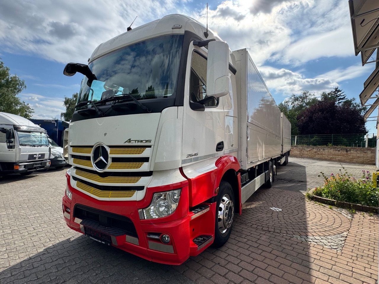 Mercedes-Benz Actros 2545/2xLBW/Klima/Kamera/kpl.Zug - Drankenwagen vrachtwagen: afbeelding 3 Mercedes-Benz Actros 2545/2xLBW/Klima/Kamera/kpl.Zug - Drankenwagen vrachtwagen: afbeelding 3