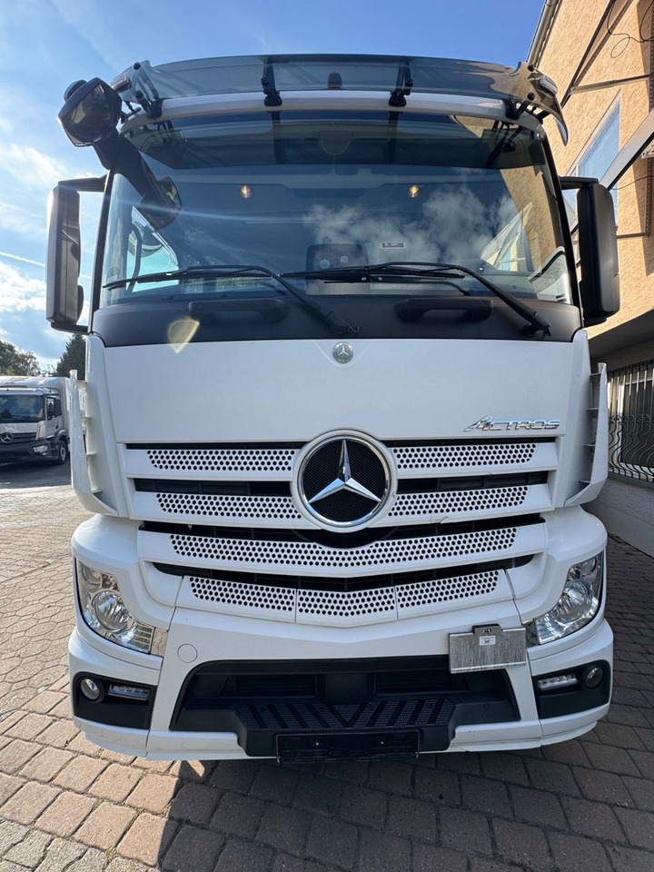 Mercedes-Benz Actros 2645/2xLBW/Retarder/Lenk-Lift/2xAHK - Drankenwagen vrachtwagen: afbeelding 3 Mercedes-Benz Actros 2645/2xLBW/Retarder/Lenk-Lift/2xAHK - Drankenwagen vrachtwagen: afbeelding 3
