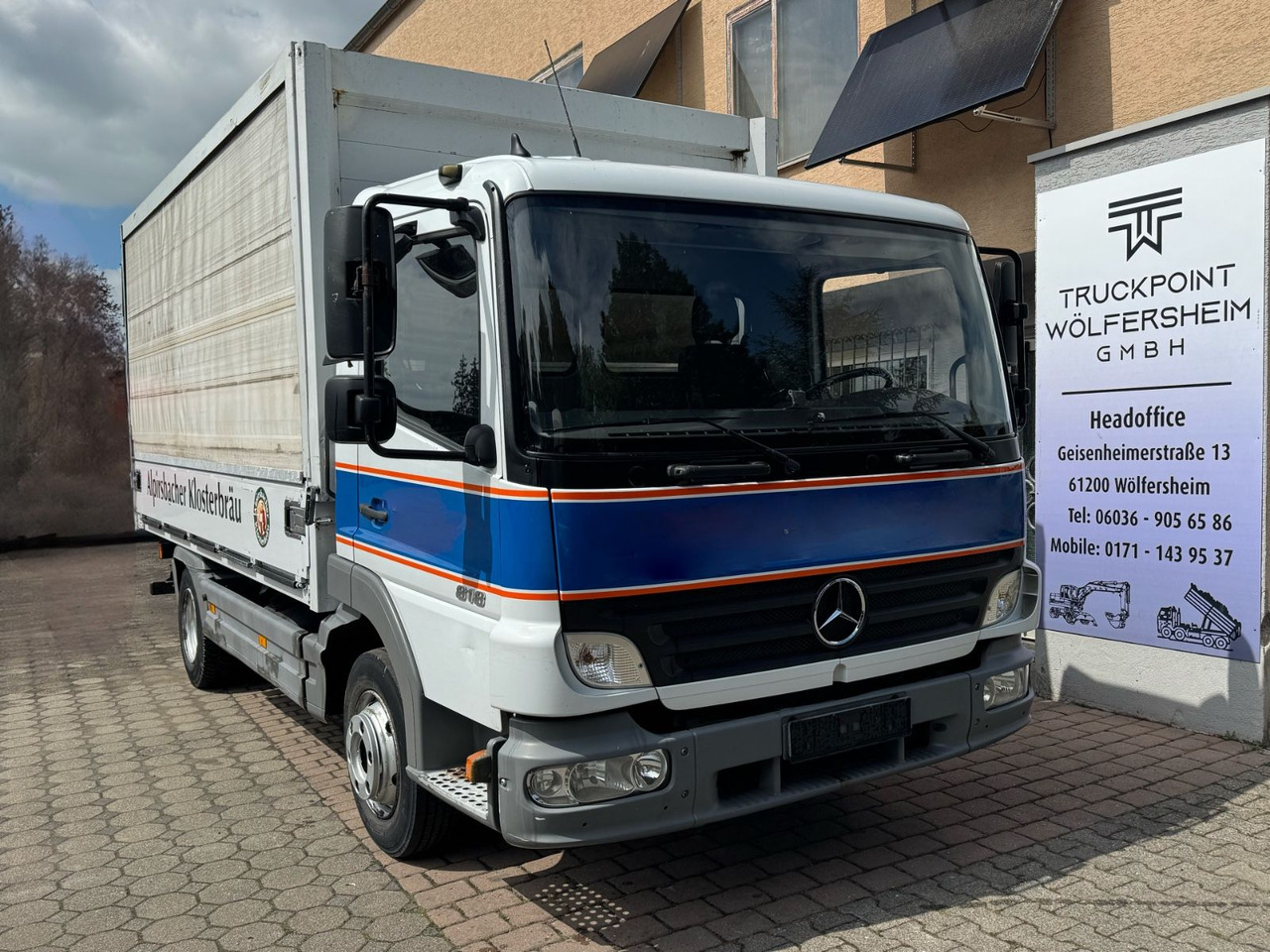 Mercedes-Benz Atego 818/Roll-Plane/Tüv-Neu/1xAHK-Maul/ - Drankenwagen vrachtwagen: afbeelding 1 Mercedes-Benz Atego 818/Roll-Plane/Tüv-Neu/1xAHK-Maul/ - Drankenwagen vrachtwagen: afbeelding 1