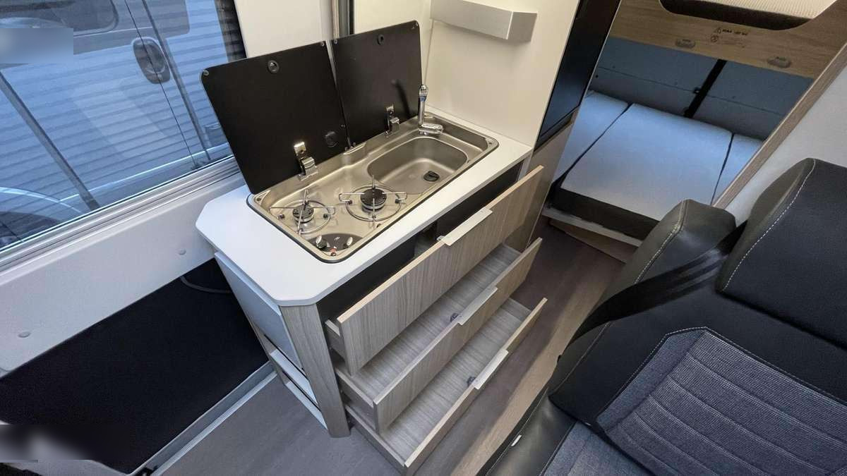 Nieuw Buscamper ADRIA Twin 600 SP Family: afbeelding 6 Nieuw Buscamper ADRIA Twin 600 SP Family: afbeelding 6