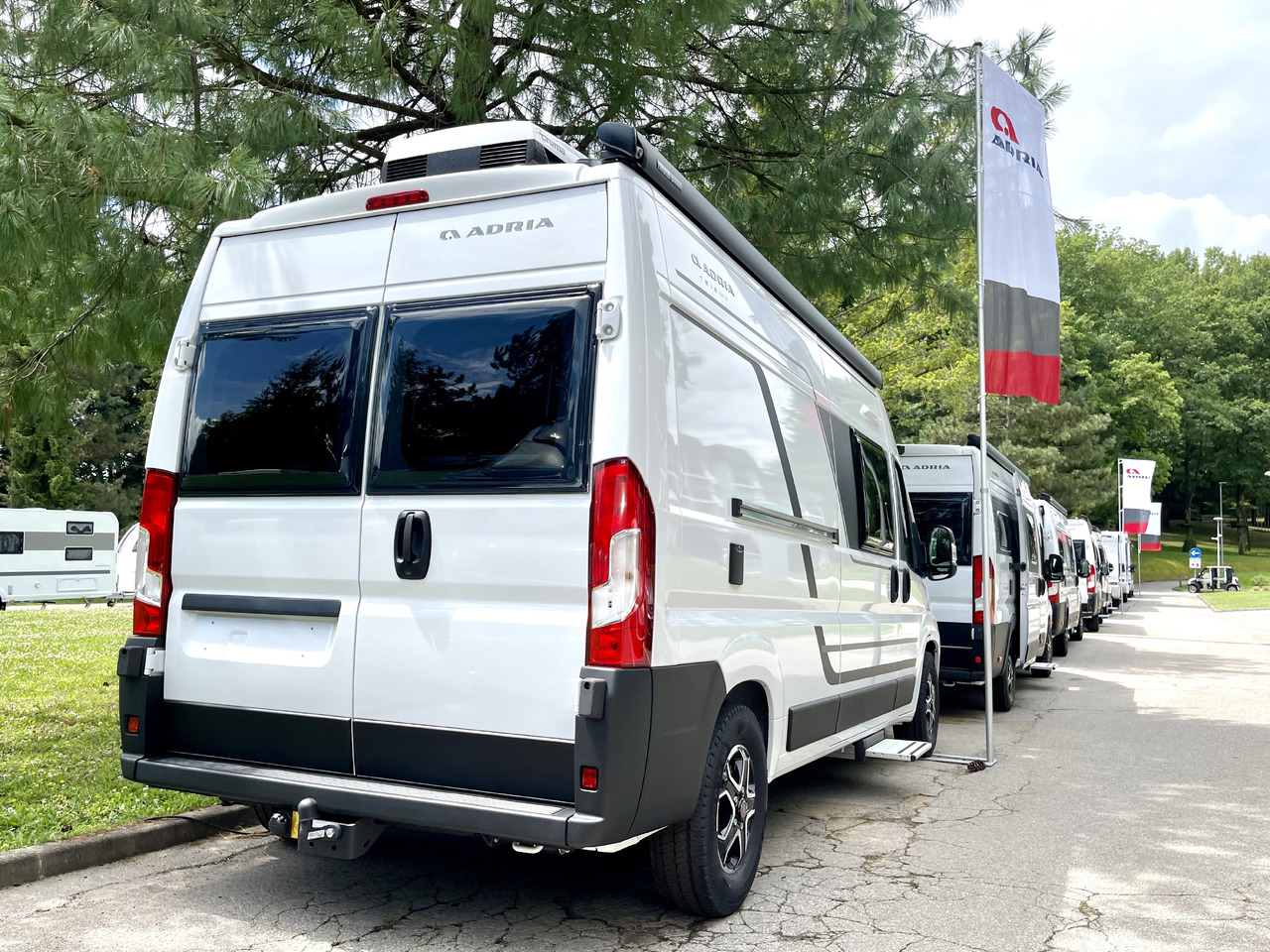 ADRIA Twin 640 SLB - Buscamper: afbeelding 5 ADRIA Twin 640 SLB - Buscamper: afbeelding 5