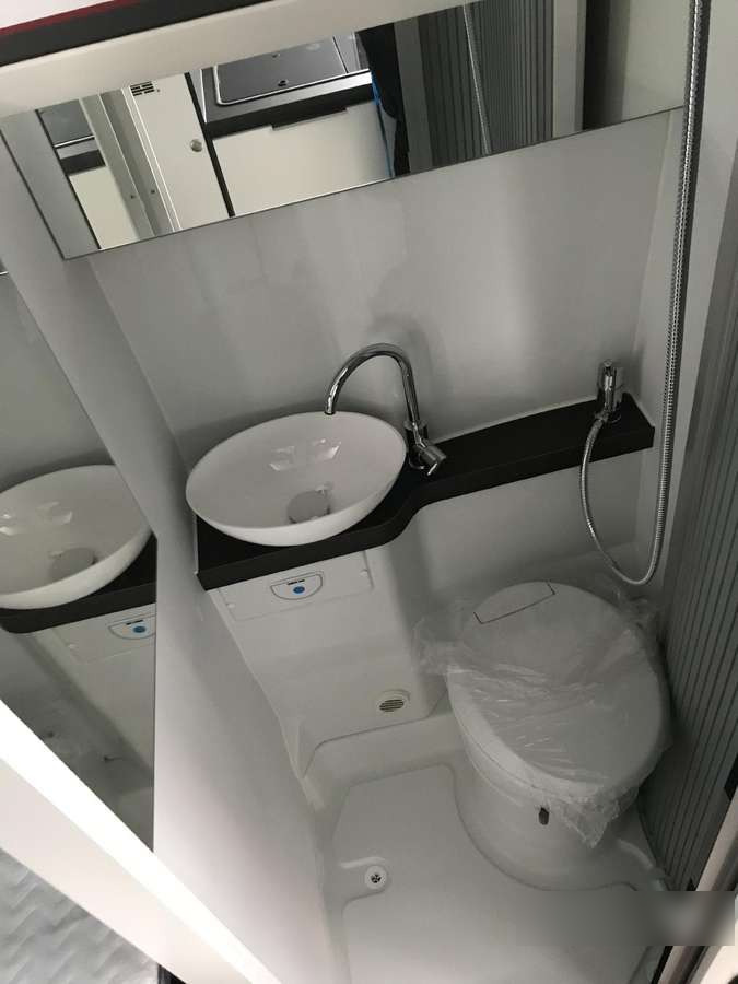 Nieuw Buscamper ADRIA Twin Sport 640 SG: afbeelding 7 Nieuw Buscamper ADRIA Twin Sport 640 SG: afbeelding 7