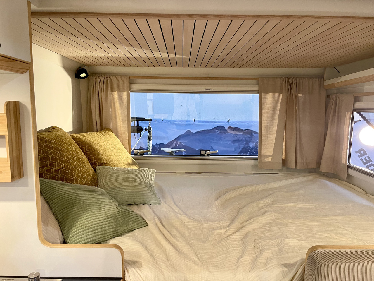 Greenlander - Half integraal camper: afbeelding 3 Greenlander - Half integraal camper: afbeelding 3