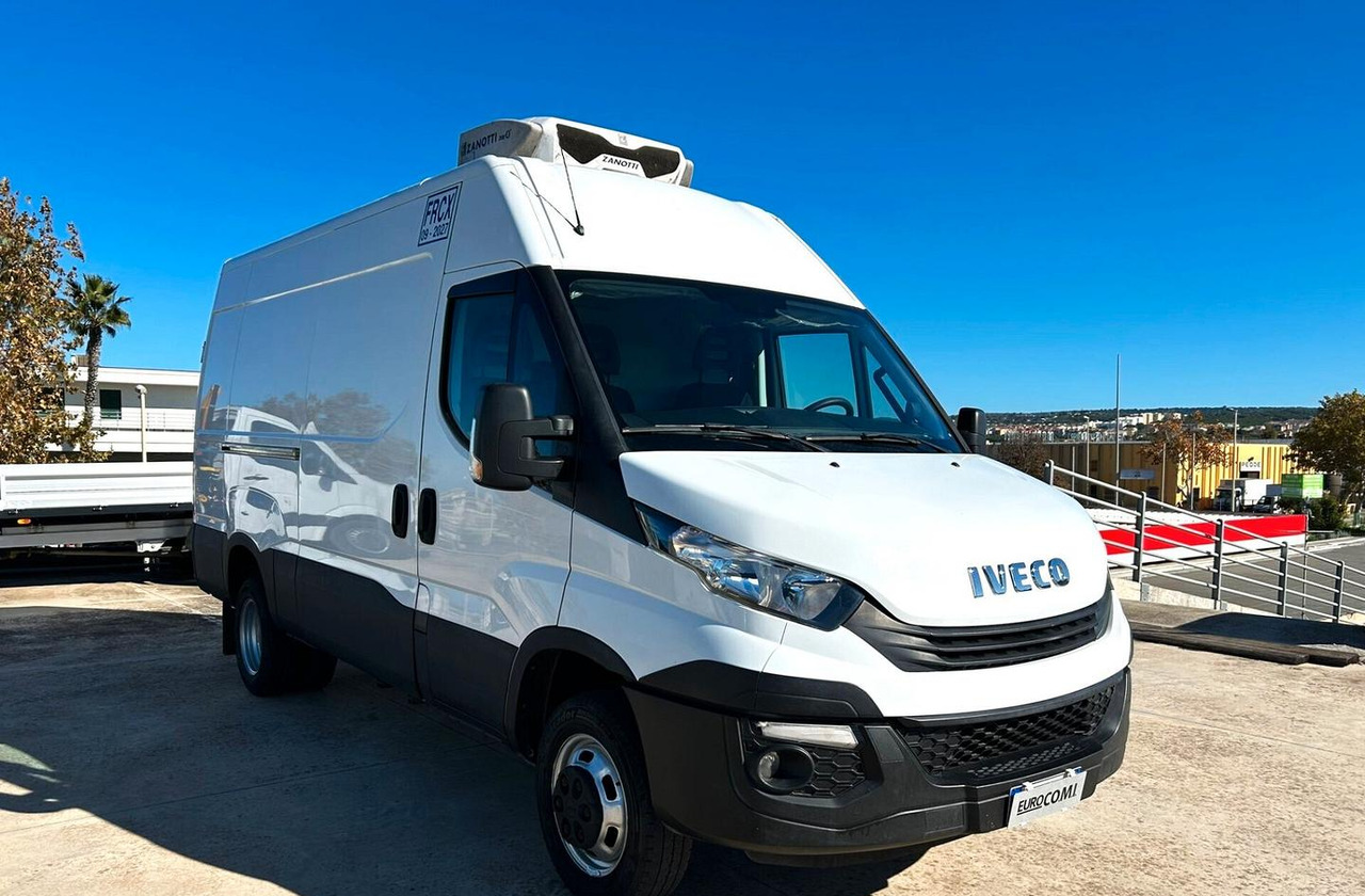 Iveco Daily 35C15 Furgone gemellato Isotermico - Koelwagen: afbeelding 3 Iveco Daily 35C15 Furgone gemellato Isotermico - Koelwagen: afbeelding 3
