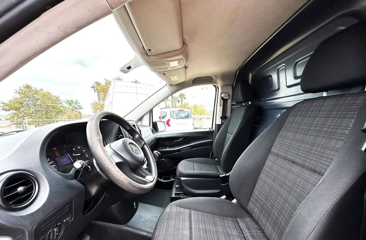 Gesloten bestelwagen Mercedes Benz Vito 111 Furgone Long: afbeelding 9