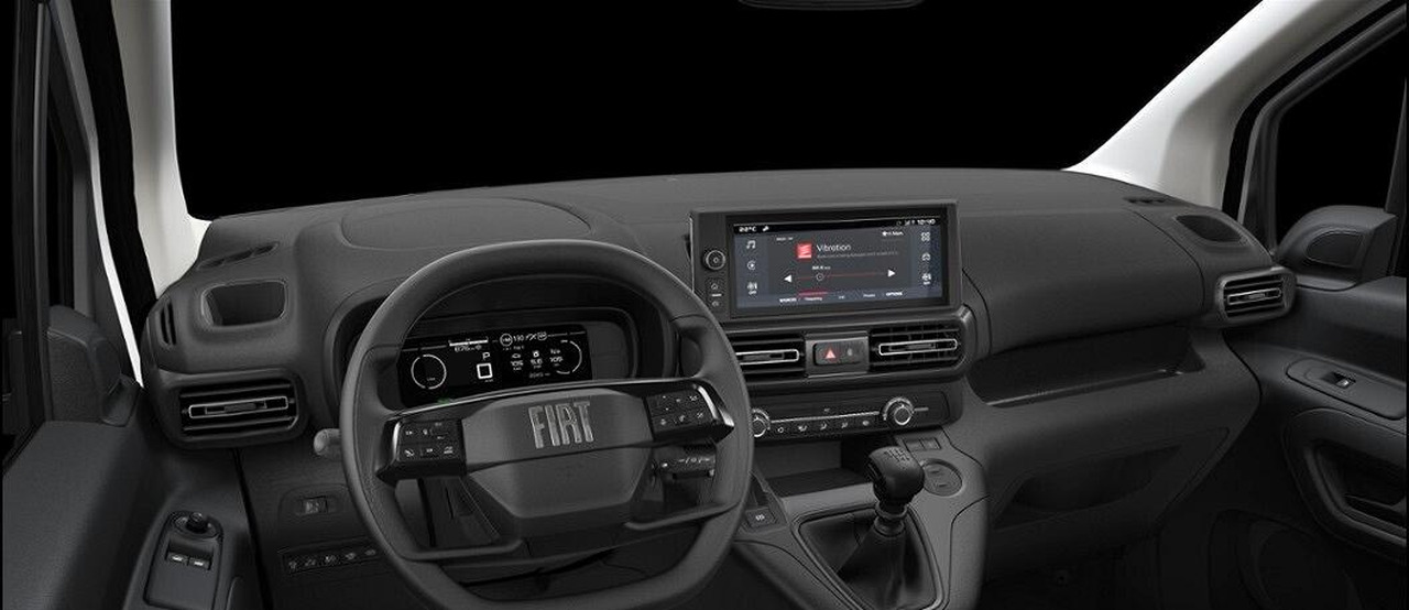 NUOVO Fiat Doblò 1.5 Diesel 100 cv 3 posti - Kleine bestelwagen: afbeelding 4 NUOVO Fiat Doblò 1.5 Diesel 100 cv 3 posti - Kleine bestelwagen: afbeelding 4