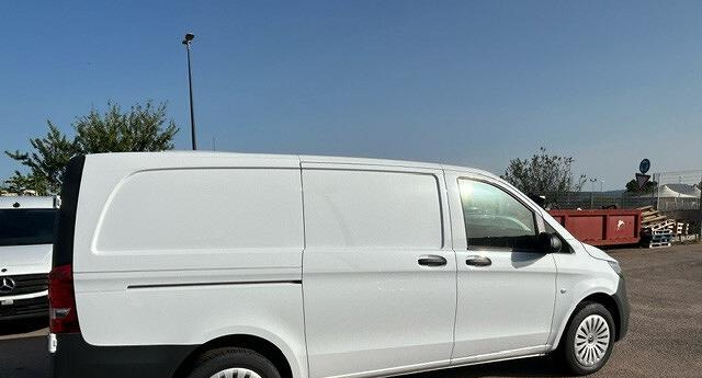 VITO FURGONE NUOVO PRONTA CONSEGNA - Gesloten bestelwagen: afbeelding 2 VITO FURGONE NUOVO PRONTA CONSEGNA - Gesloten bestelwagen: afbeelding 2