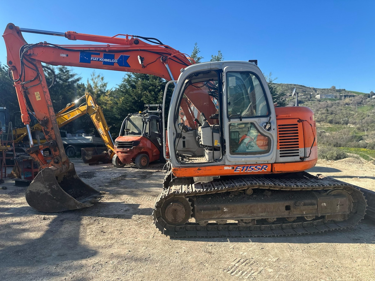 FIAT KOBELCO E115SR - Rupsgraafmachine: afbeelding 2 FIAT KOBELCO E115SR - Rupsgraafmachine: afbeelding 2