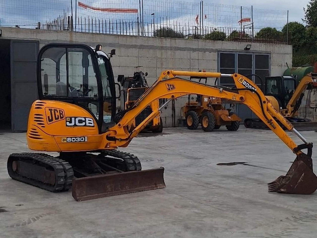 JCB 8030ZTS - Minigraafmachine: afbeelding 2 JCB 8030ZTS - Minigraafmachine: afbeelding 2