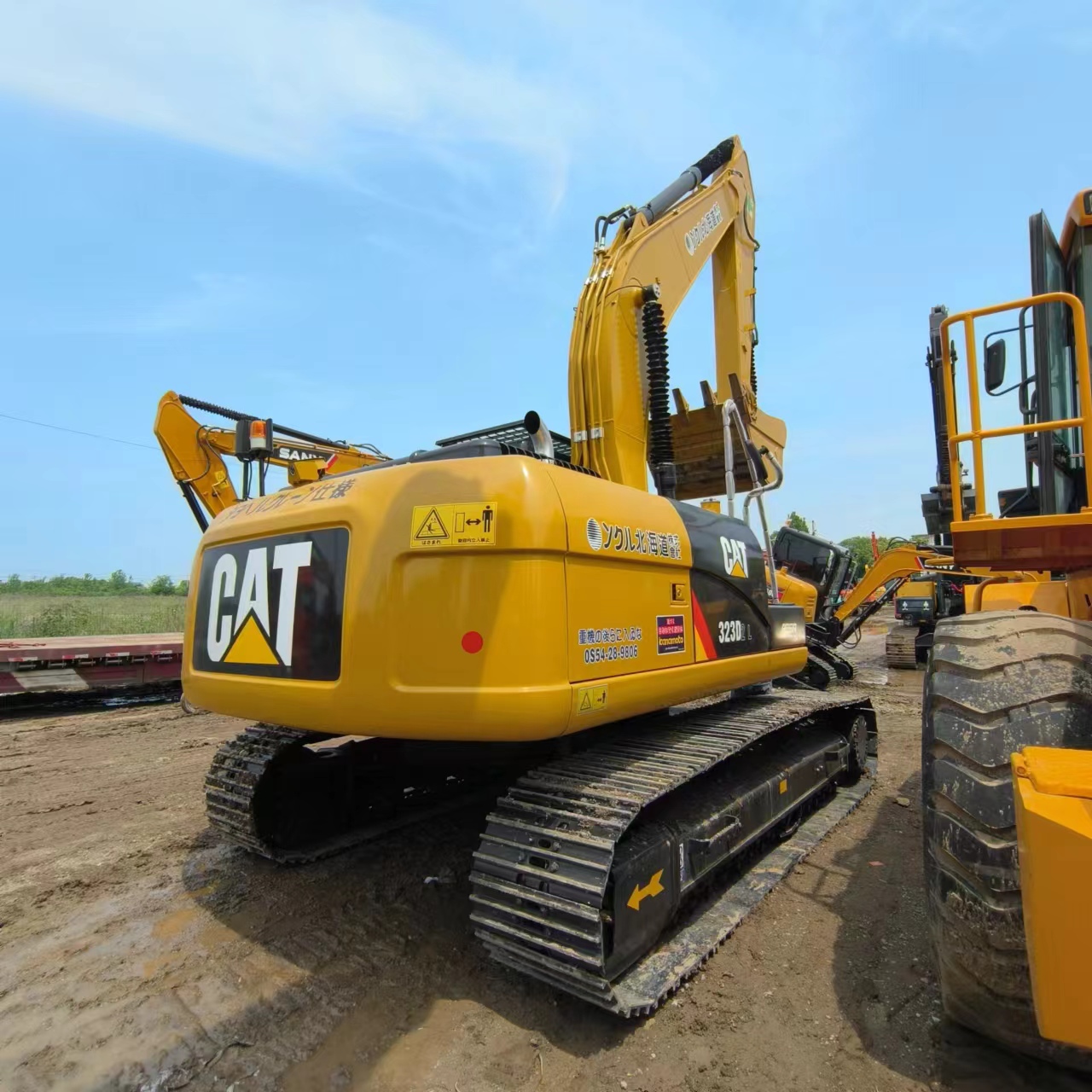 CATERPILLAR 323D2L - Rupsgraafmachine: afbeelding 3 CATERPILLAR 323D2L - Rupsgraafmachine: afbeelding 3