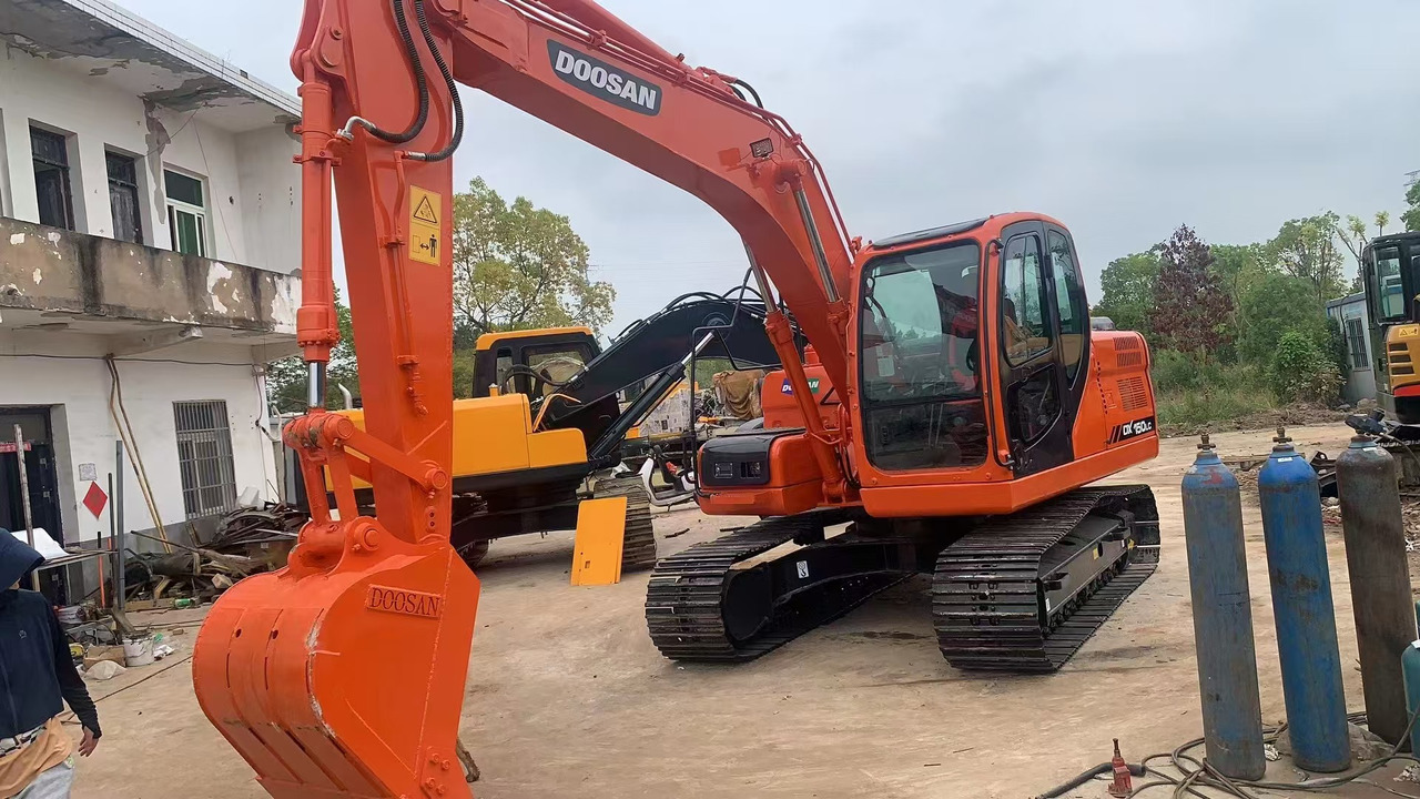 DOOSAN DX150 - Rupsgraafmachine: afbeelding 3 DOOSAN DX150 - Rupsgraafmachine: afbeelding 3