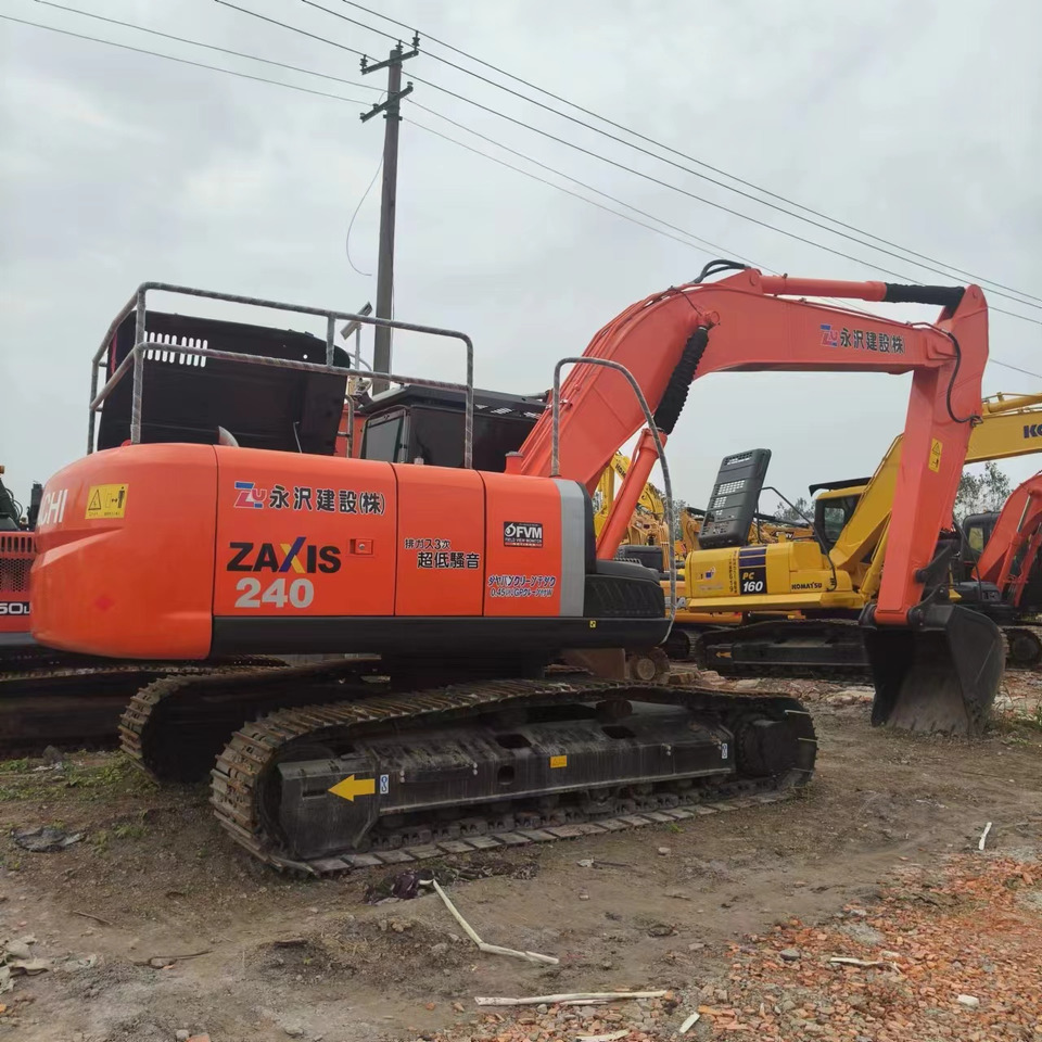 HITACHI ZX240 - Rupsgraafmachine: afbeelding 1 HITACHI ZX240 - Rupsgraafmachine: afbeelding 1