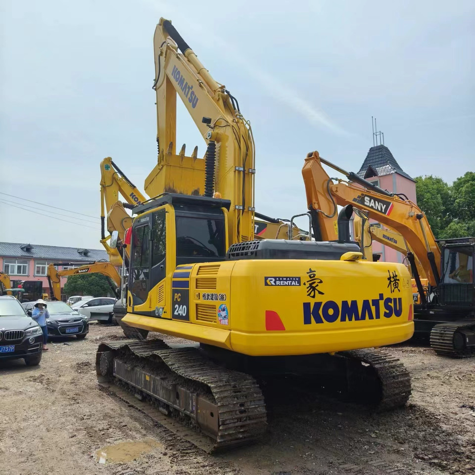KOMATSU PC240LC-8 - Rupsgraafmachine: afbeelding 5 KOMATSU PC240LC-8 - Rupsgraafmachine: afbeelding 5