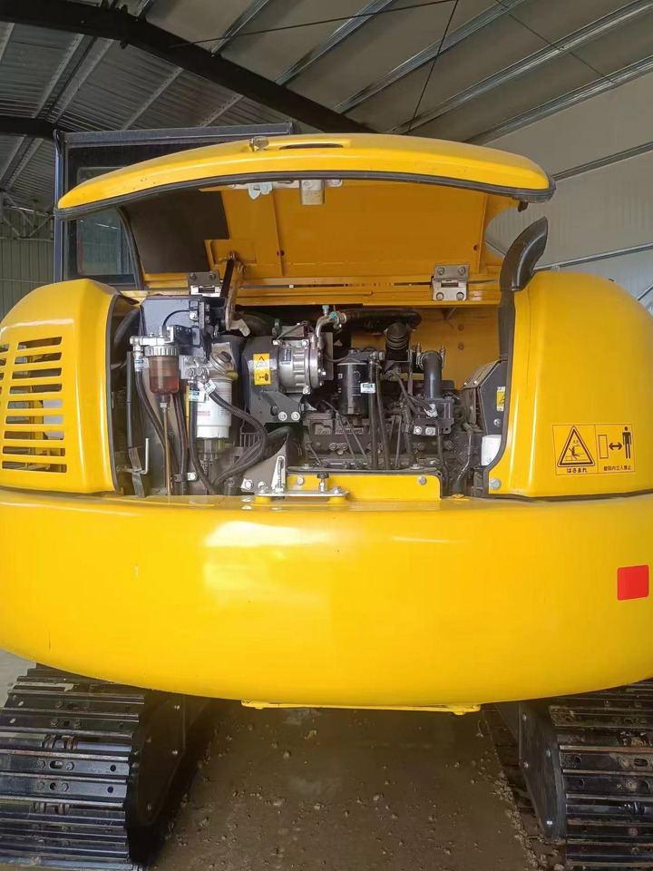 KOMATSU PC70 - Rupsgraafmachine: afbeelding 4 KOMATSU PC70 - Rupsgraafmachine: afbeelding 4