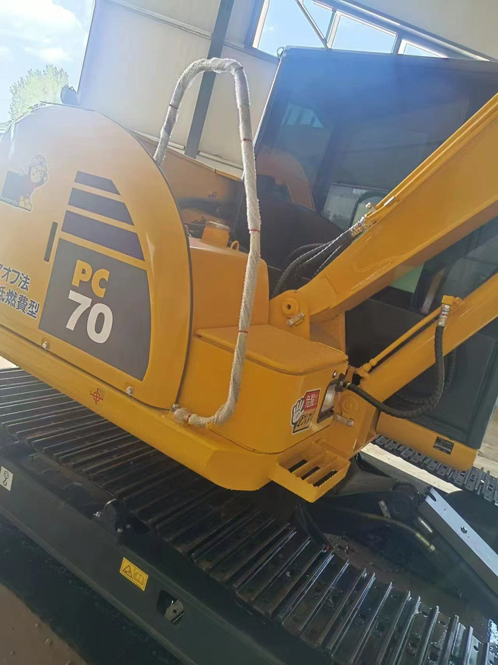 KOMATSU PC70 - Rupsgraafmachine: afbeelding 5 KOMATSU PC70 - Rupsgraafmachine: afbeelding 5