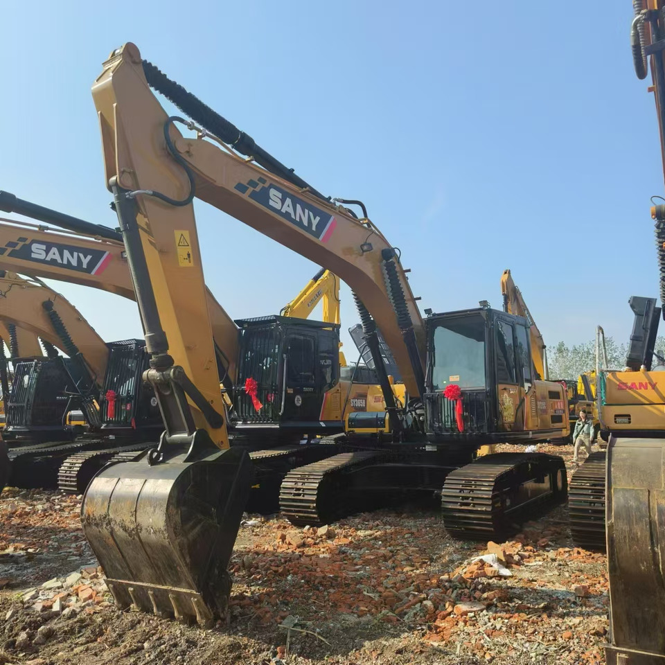 SANY SY215C - Rupsgraafmachine: afbeelding 1 SANY SY215C - Rupsgraafmachine: afbeelding 1