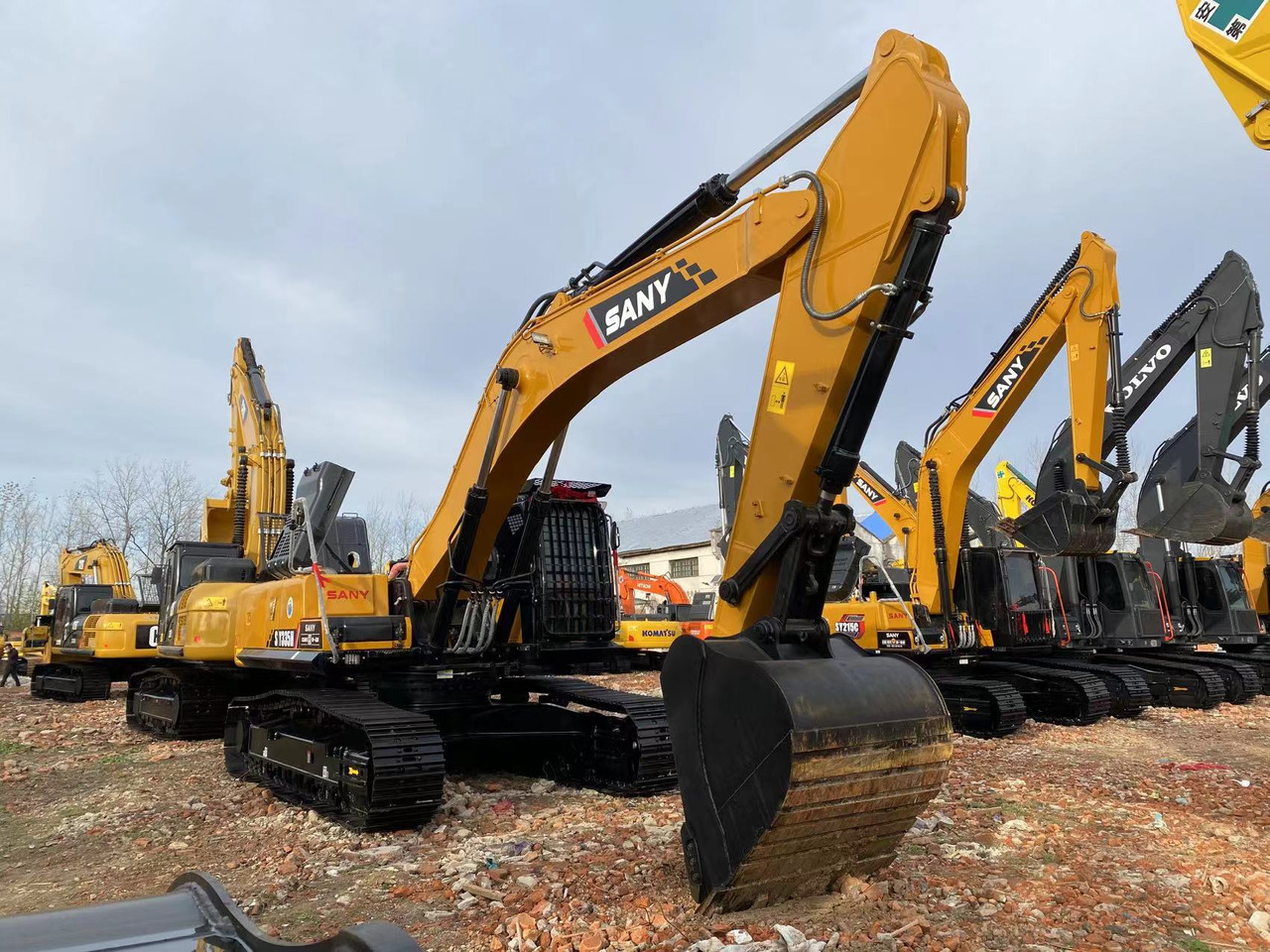 SANY SY335H - Rupsgraafmachine: afbeelding 2 SANY SY335H - Rupsgraafmachine: afbeelding 2