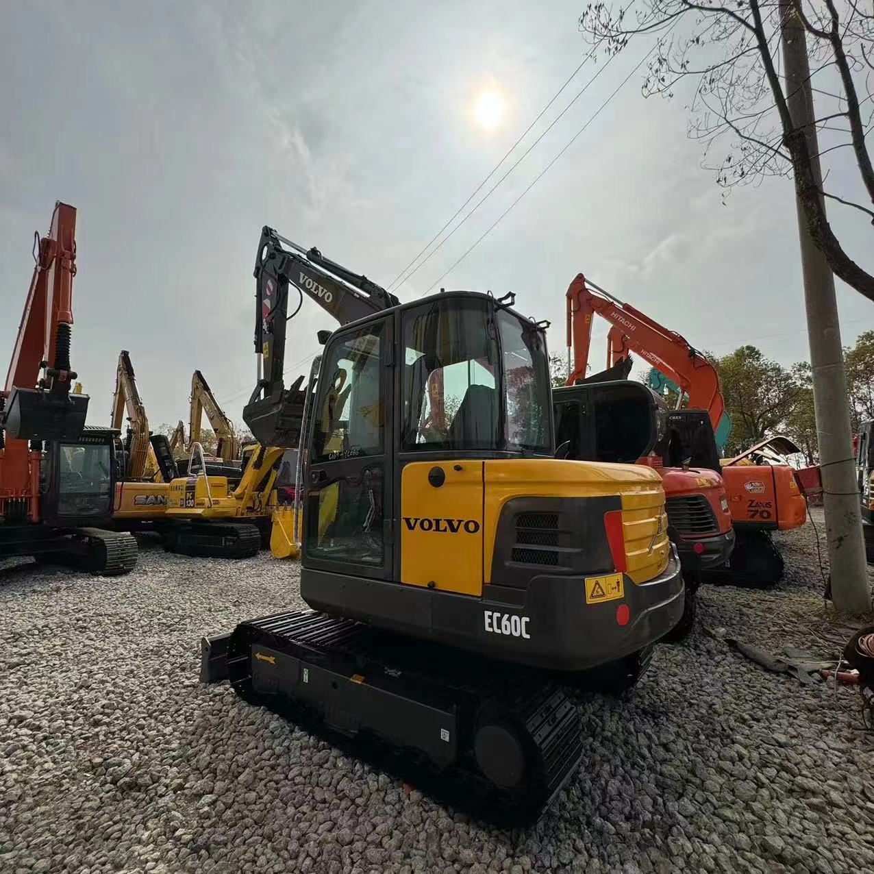 VOLVO EC60 - Minigraafmachine: afbeelding 3 VOLVO EC60 - Minigraafmachine: afbeelding 3