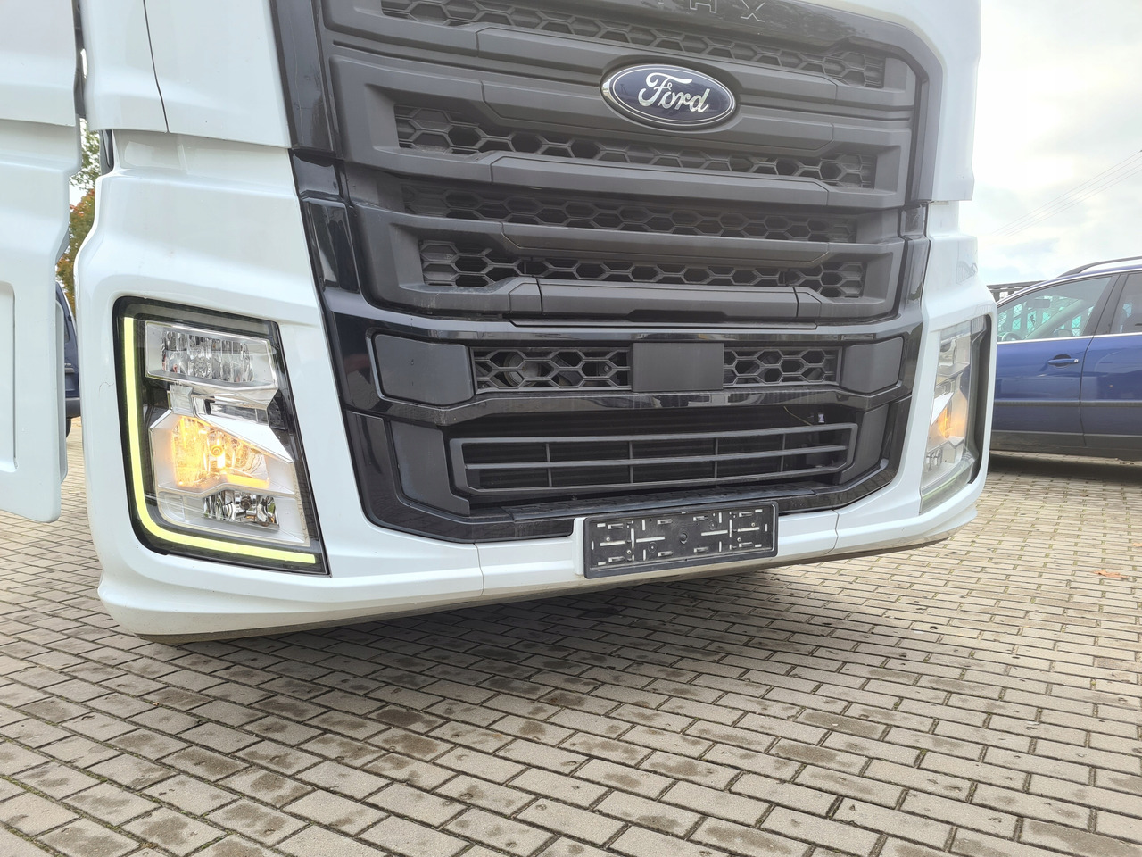 FORD PRZÓD KOMPLETNY LAMPA GRILL ATRAPA BELKA - Bumper voor Vrachtwagen: afbeelding 4 FORD PRZÓD KOMPLETNY LAMPA GRILL ATRAPA BELKA - Bumper voor Vrachtwagen: afbeelding 4