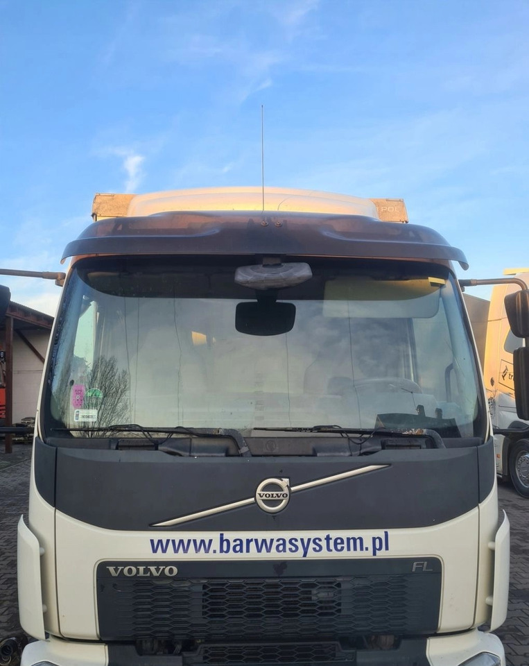 KABINA KOMPLETNA MANUAL VOLVO FL D5K EURO 6 - Cabine: afbeelding 4 KABINA KOMPLETNA MANUAL VOLVO FL D5K EURO 6 - Cabine: afbeelding 4