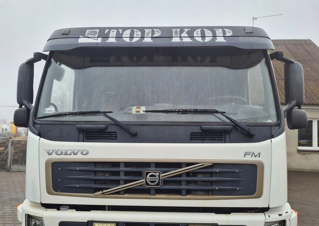 KOMPLETNA NISKA KRÓTKA DZIENNA VOLVO FM 13 - Cabine: afbeelding 2 KOMPLETNA NISKA KRÓTKA DZIENNA VOLVO FM 13 - Cabine: afbeelding 2