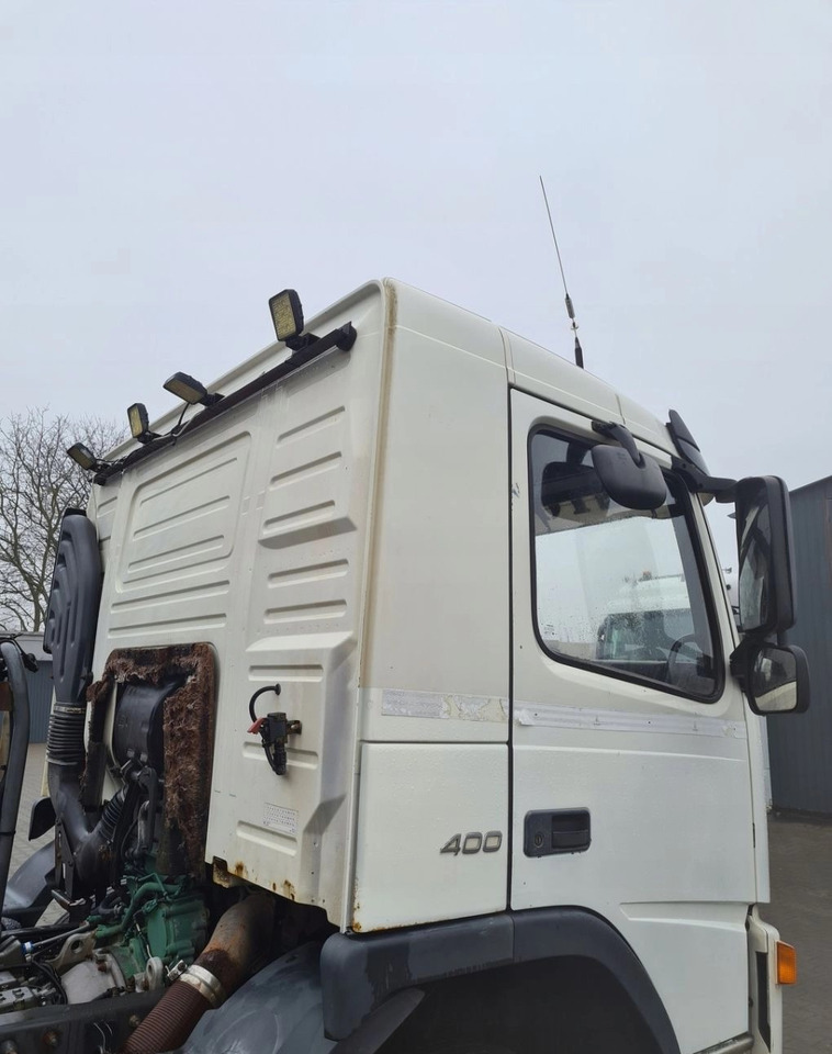 KOMPLETNA NISKA KRÓTKA DZIENNA VOLVO FM 13 - Cabine: afbeelding 5 KOMPLETNA NISKA KRÓTKA DZIENNA VOLVO FM 13 - Cabine: afbeelding 5