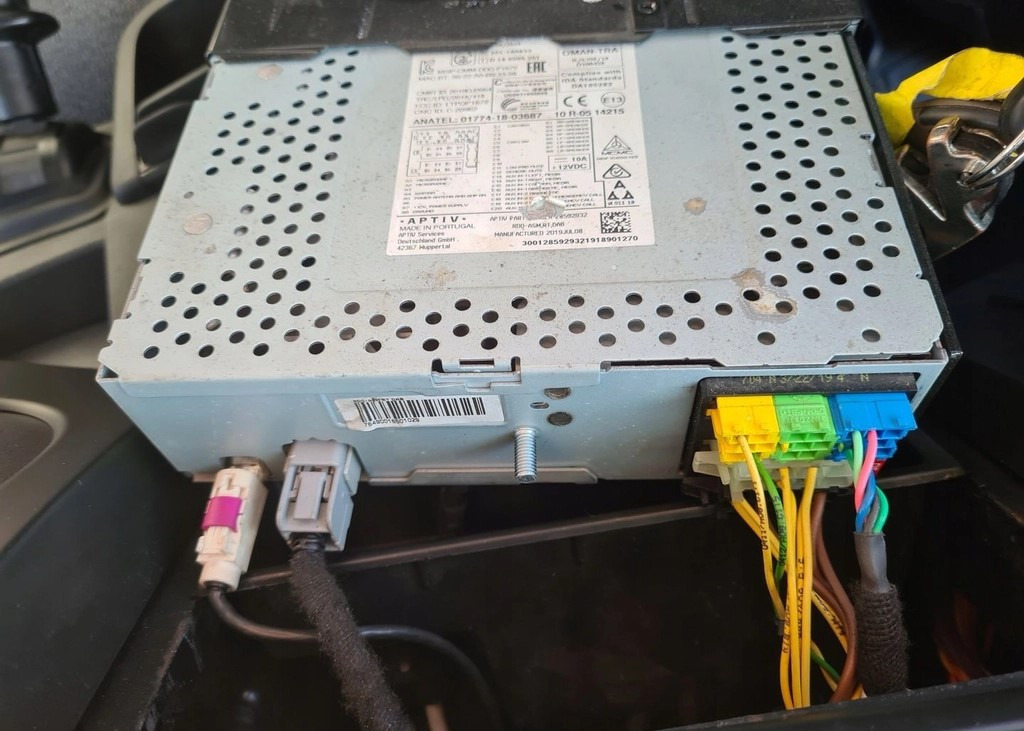 ORYGINALNE RADIO MP3 BLUETOOTH CD AUX USB 12V VOLVO FE FL EURO 6 - Cabine en interieur: afbeelding 4 ORYGINALNE RADIO MP3 BLUETOOTH CD AUX USB 12V VOLVO FE FL EURO 6 - Cabine en interieur: afbeelding 4