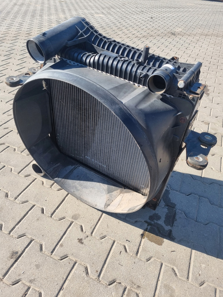 RENAULT KOMPLET CHŁODNIC INTERCOOLER WODA OSŁONA RENAULT MIDLUM DXI 5 180 - Radiateur voor Vrachtwagen: afbeelding 1 RENAULT KOMPLET CHŁODNIC INTERCOOLER WODA OSŁONA RENAULT MIDLUM DXI 5 180 - Radiateur voor Vrachtwagen: afbeelding 1