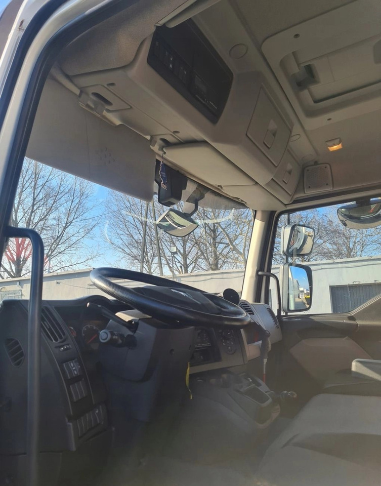 RENAULT KOMPLETNA RENAULT GAMA D 210 EURO 6 2020 ROK AUTOMAT - Cabine: afbeelding 4 RENAULT KOMPLETNA RENAULT GAMA D 210 EURO 6 2020 ROK AUTOMAT - Cabine: afbeelding 4