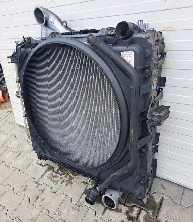 Renault KOMPLET CHŁODNICA RENAULT GAMA T RANGE DTI 11 - Radiateur voor Vrachtwagen: afbeelding 5 Renault KOMPLET CHŁODNICA RENAULT GAMA T RANGE DTI 11 - Radiateur voor Vrachtwagen: afbeelding 5