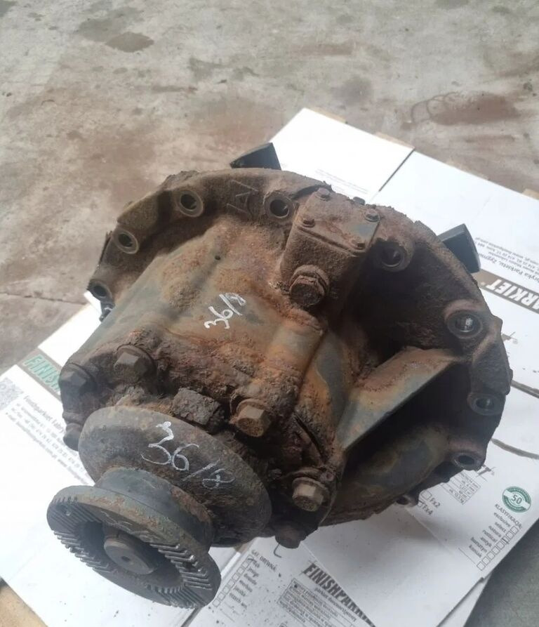 Renault WKŁAD MOSTU DYFER GŁÓWKA MIDLUM DXI VOLVO FL 4.75 38/8 R 19.5 22 Renault RENAULT MIDLUM DXI VOLVO FL 4.75 38/8 R 19.5 22.5 - Differentieel voor Vrachtwagen: afbeelding 1 Renault WKŁAD MOSTU DYFER GŁÓWKA MIDLUM DXI VOLVO FL 4.75 38/8 R 19.5 22 Renault RENAULT MIDLUM DXI VOLVO FL 4.75 38/8 R 19.5 22.5 - Differentieel voor Vrachtwagen: afbeelding 1