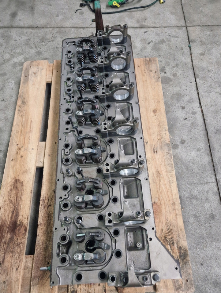 VOLVO GŁOWICA SILNIKA VOLVO FH 16 D16K EURO 6 22184000 154511429 - Cilinderkop voor Vrachtwagen: afbeelding 2 VOLVO GŁOWICA SILNIKA VOLVO FH 16 D16K EURO 6 22184000 154511429 - Cilinderkop voor Vrachtwagen: afbeelding 2