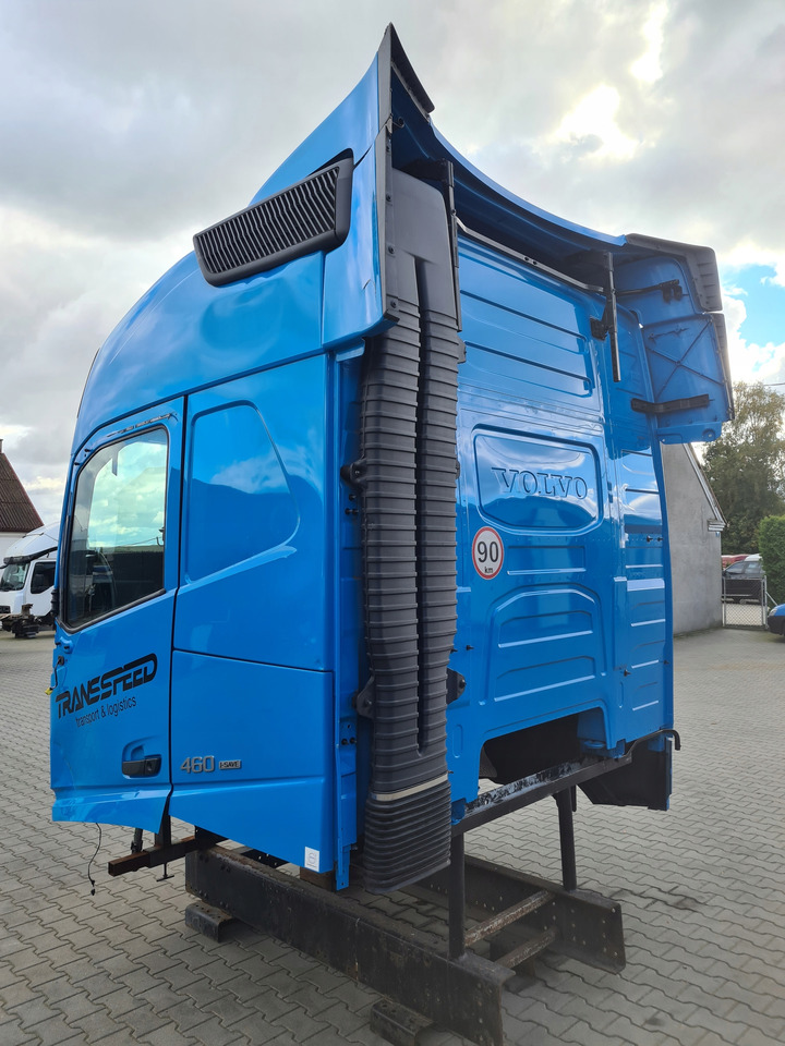 VOLVO KABINA KOMPLETNA VOLVO FH 5 EURO 6 I-SAVE GLOBETROTTER - Cabine voor Vrachtwagen: afbeelding 5 VOLVO KABINA KOMPLETNA VOLVO FH 5 EURO 6 I-SAVE GLOBETROTTER - Cabine voor Vrachtwagen: afbeelding 5